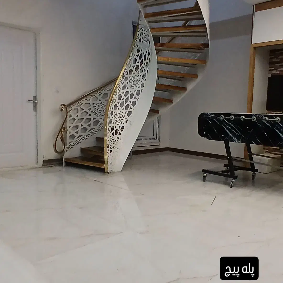 پله پیچ استیل پیش ساخته طراحی اجرا|خدمات پیشه و مهارت|محمدیه-قزوین, |دیوار