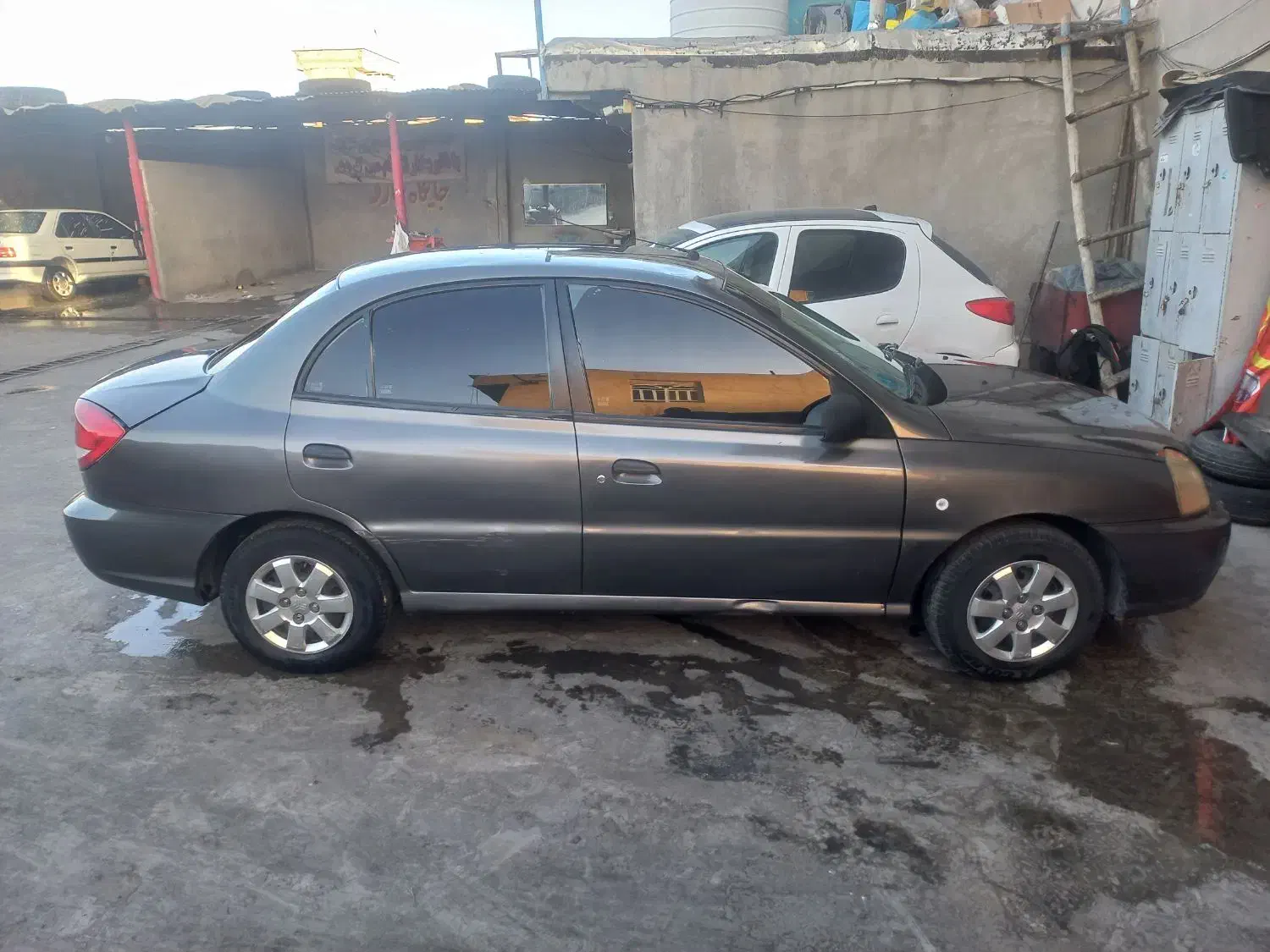 فروش خودرو|خودرو سواری و وانت|شیراز, کوزه گری|دیوار