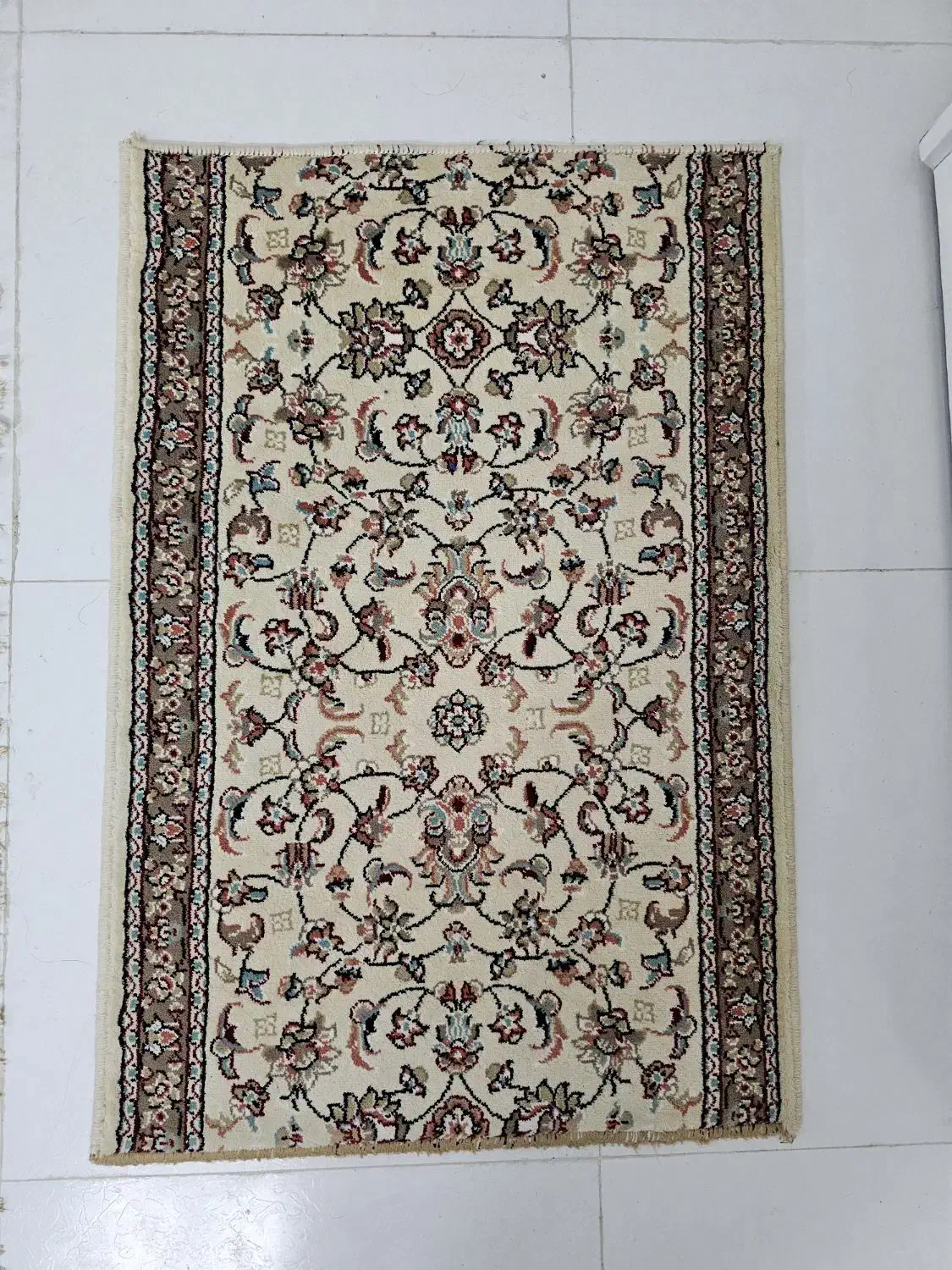 فرش ماشینی و قالیچه|فرش|اراک, |دیوار