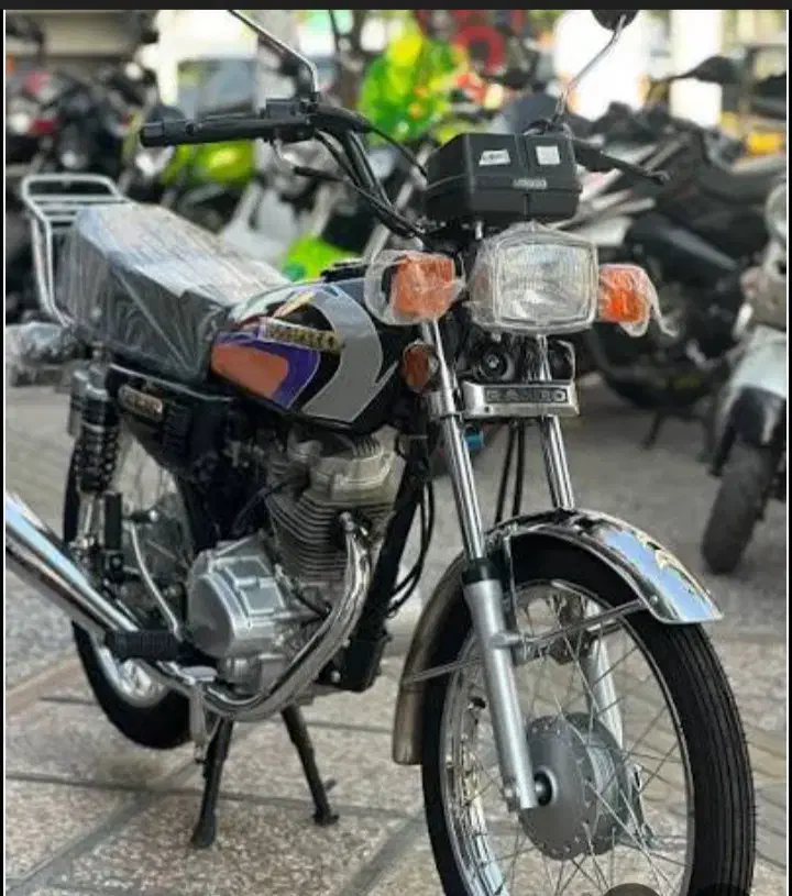 لوازم تزئیناتی موتور هندا رهرو کویر کیلیک لیفان|قطعات یدکی و لوازم جانبی|قدس, شهرقدس|دیوار