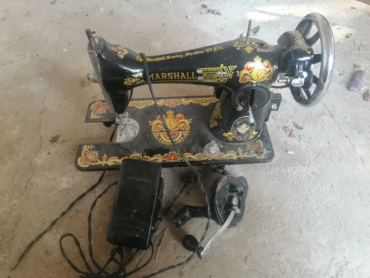 چرخ خیاطی قدیمی|چرخ خیاطی و ریسندگی|خوی, |دیوار