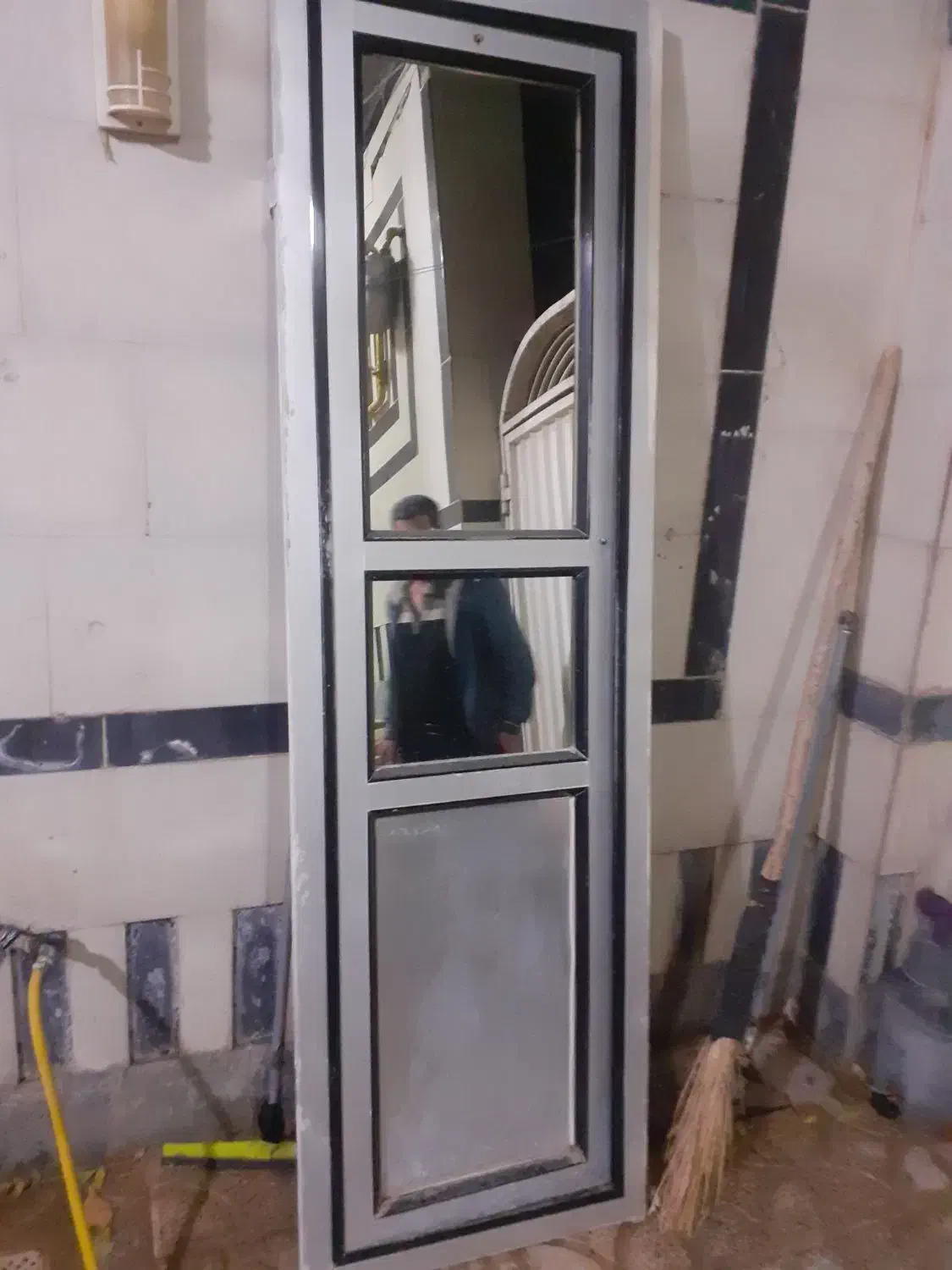 درب آلمینیوم حمام|لوازم سرویس بهداشتی|الشتر, |دیوار