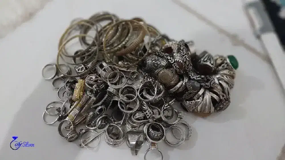 نقره شکسته انگشتر عتیقه وغیره|کلکسیون اشیاء عتیقه|اهواز, گلستان|دیوار