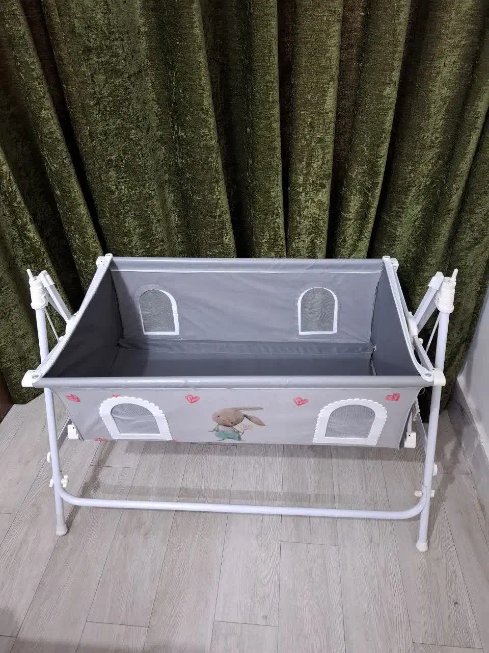 گهواره|اسباب و اثاث بچه|سبزوار, قصبه شرقی|دیوار