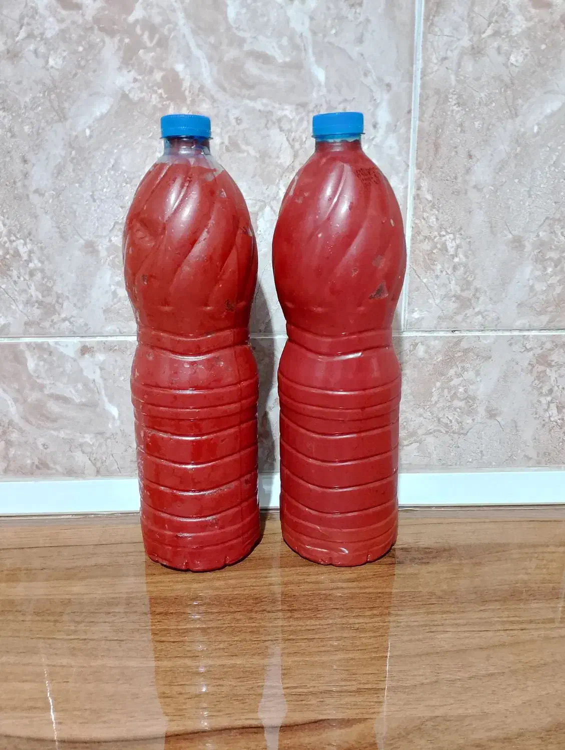 رب گوجه فرنگی خانگی و طبیعی|خوردنی و آشامیدنی|تهران, فلاح|دیوار