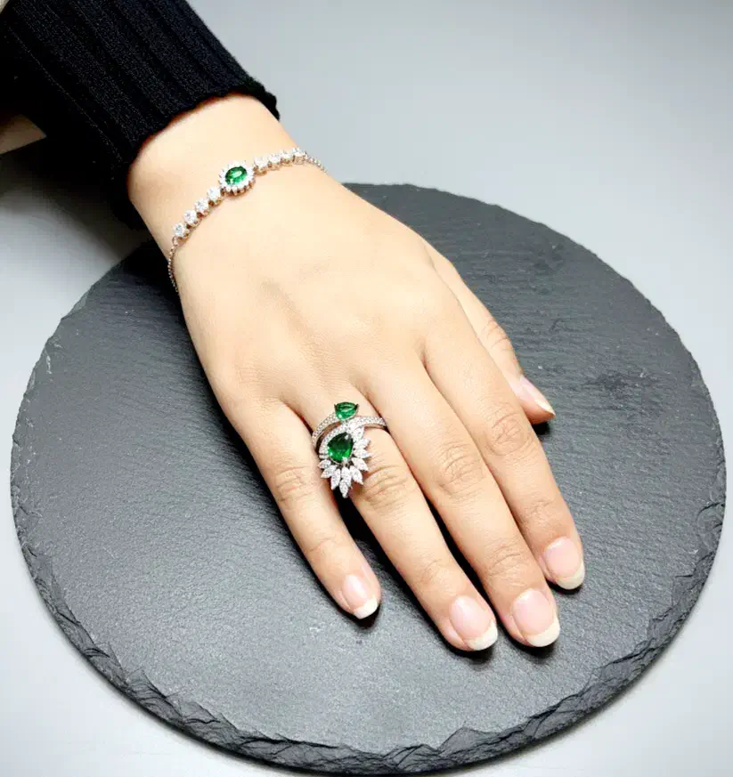 ست انگشتر و دستبند نقره زنانه با آبکاری طلا سفید|جواهرات|اصفهان, چرخاب|دیوار