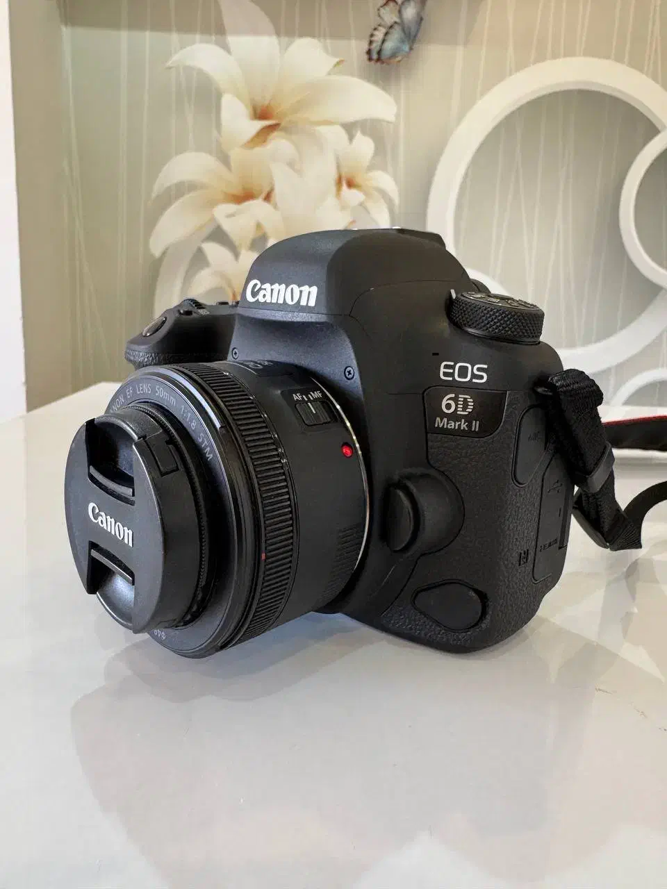 فروش دوربین عکاسیCanon6DMarkII با لنزCanon50mmf1.8|دوربین عکاسی و فیلمبرداری|تهران, سیمای ایران|دیوار