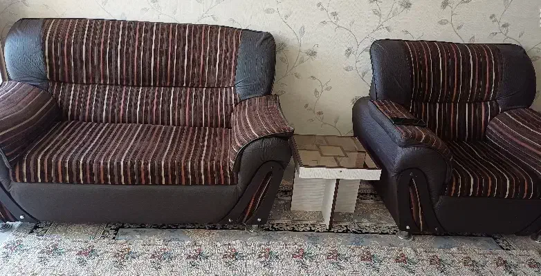 مبل ۷نفره|مبلمان خانگی و میز عسلی|سبزوار, شرق کال عیدگاه|دیوار