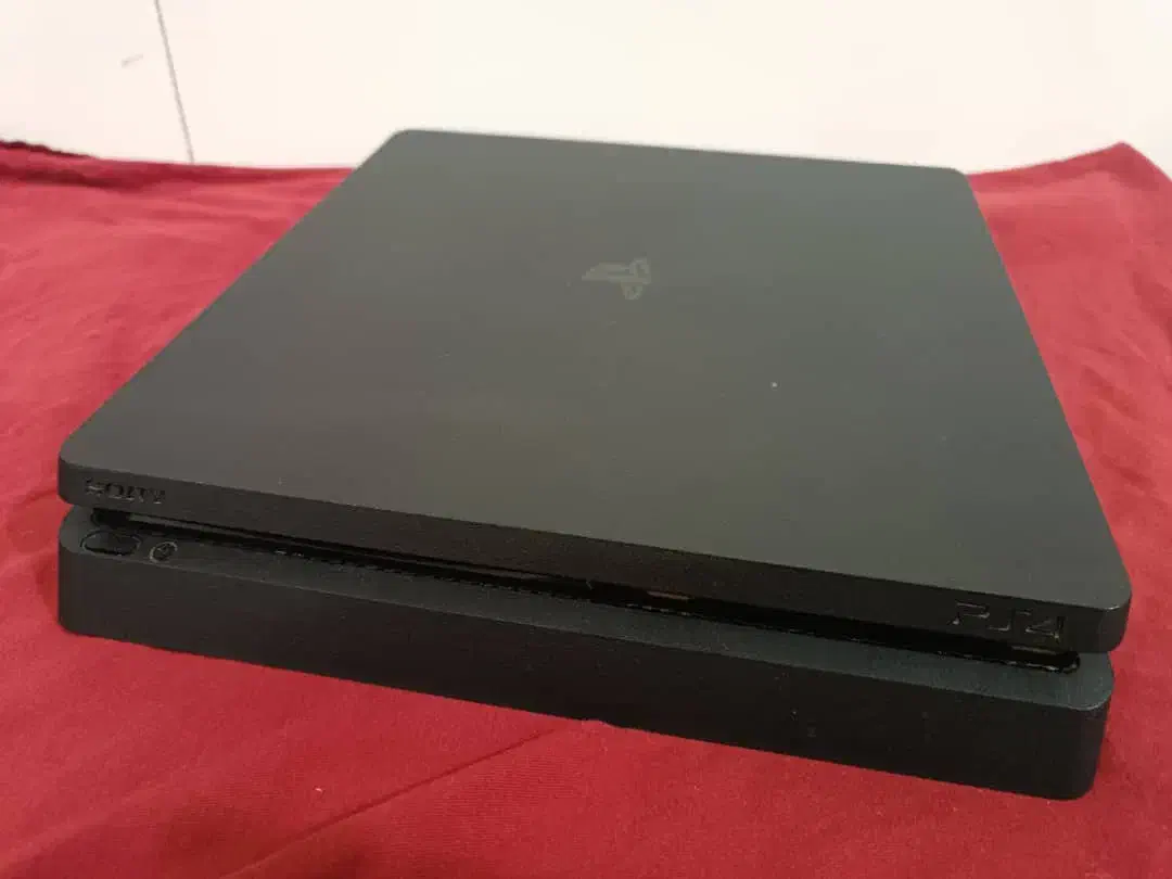 ps4 slim 1tra|کنسول، بازی ویدئویی و آنلاین|چغادک, |دیوار
