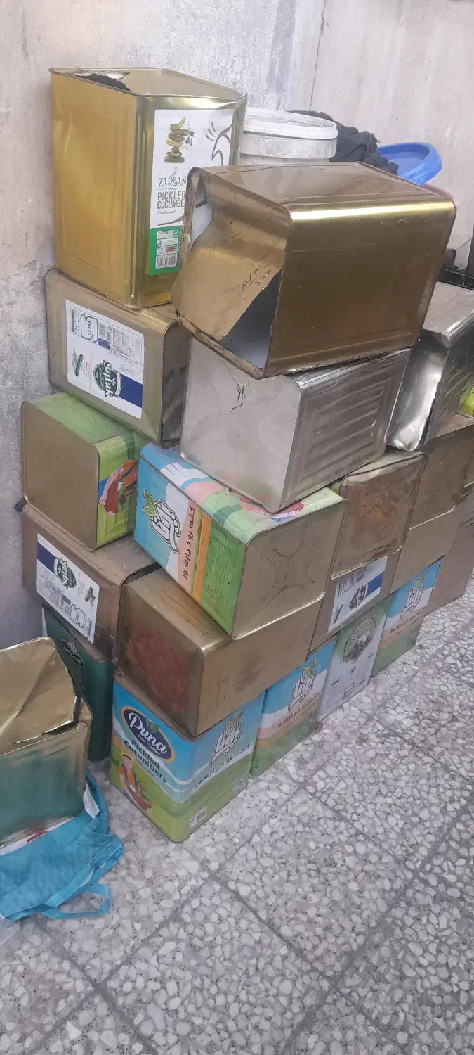 حلب خالی خیار شور|ظروف نگهدارنده، پلاستیکی، یک‌بارمصرف|بندرعباس, |دیوار