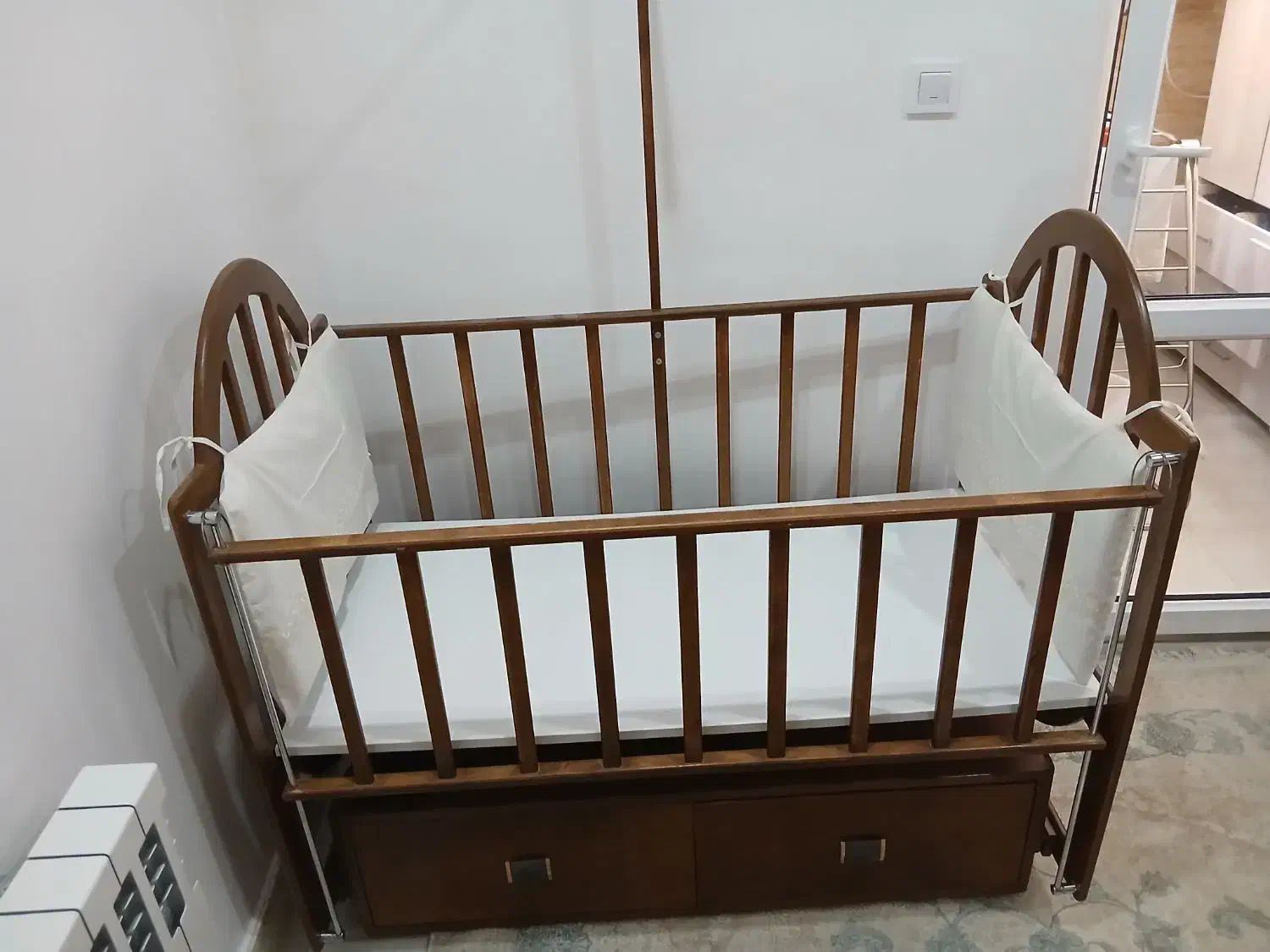 تخت مدل ننویی کودک جنس نراد|تخت و صندلی بچه|رشت, باهنر|دیوار