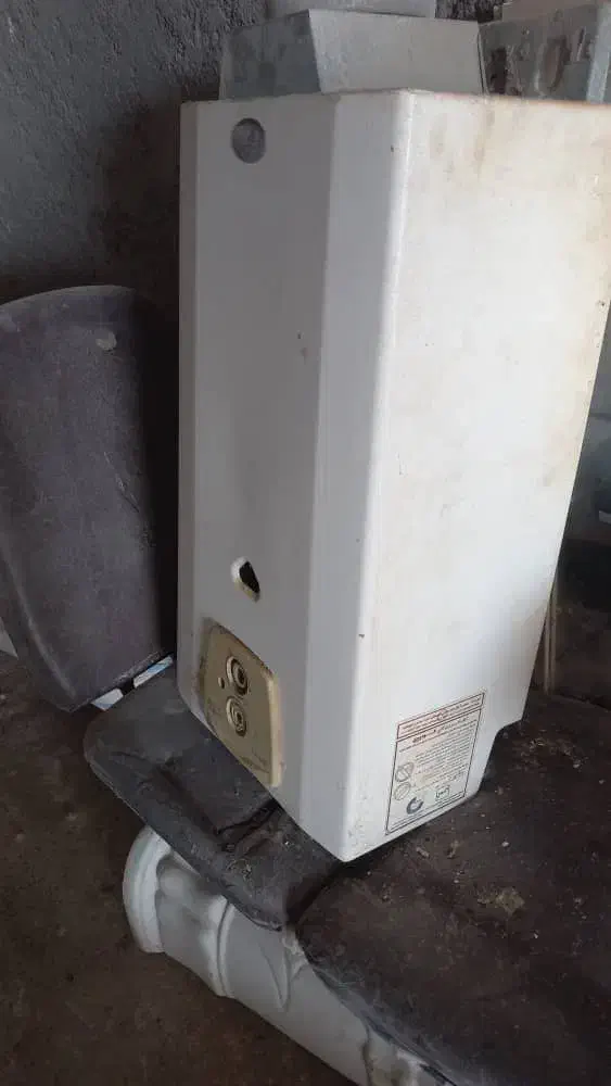 آبگرمکن گازی Lorch.. وآبگرمکن برقی آزمون سالم|آبگرمکن، پکیج، شوفاژ|حمیدیه, |دیوار