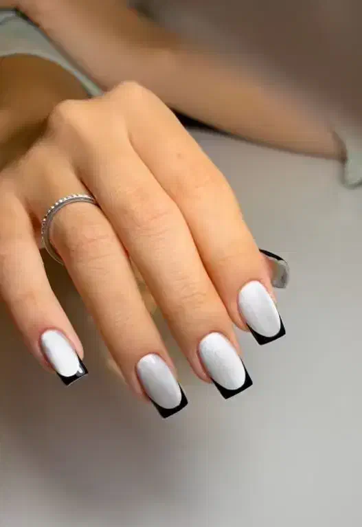 افر ویژه لاین ناخن و  خدمات پدیکور  ترمیم 200|خدمات آرایشگری و زیبایی|محمودآباد, |دیوار