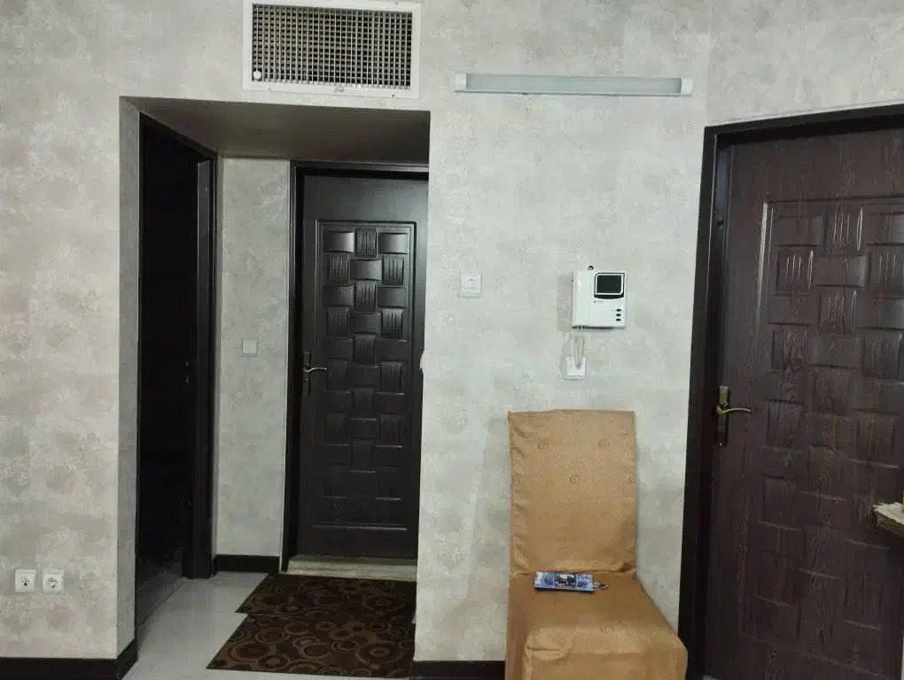 آپارتمان دوخوابه .دارای آسانسور وانباری.تراس کوچک|فروش آپارتمان|اصفهان, شهشهان|دیوار