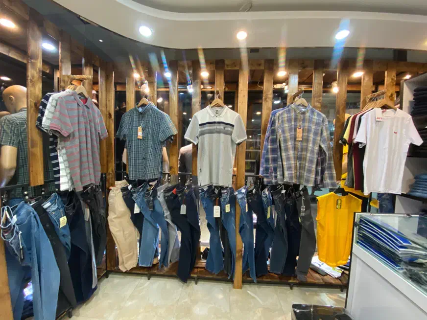 مغازه واقع در گیلاوند پاساژ اسمان|فروش مغازه و غرفه|دماوند, گیلاوند|دیوار