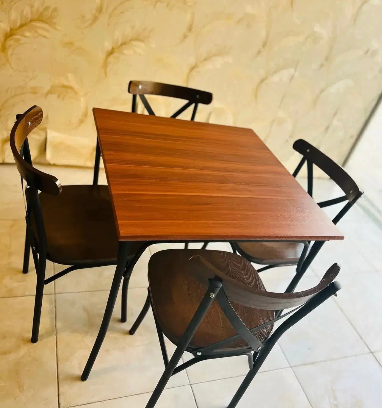 میز نهار خوری قیمت مناسب کافی شاپی|میز و صندلی غذاخوری|تهران, شهرک ولیعصر شمالی|دیوار