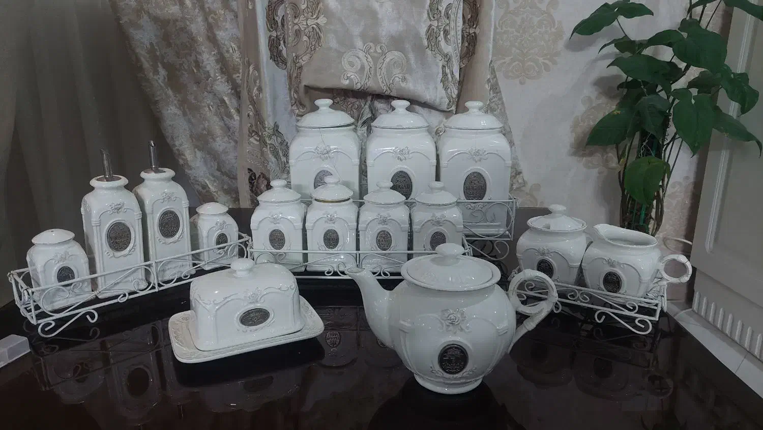 پاسماوری ۳۱ تکه،همراه استند فلزی|ظروف سرو و پذیرایی|مشهد, کوشش|دیوار