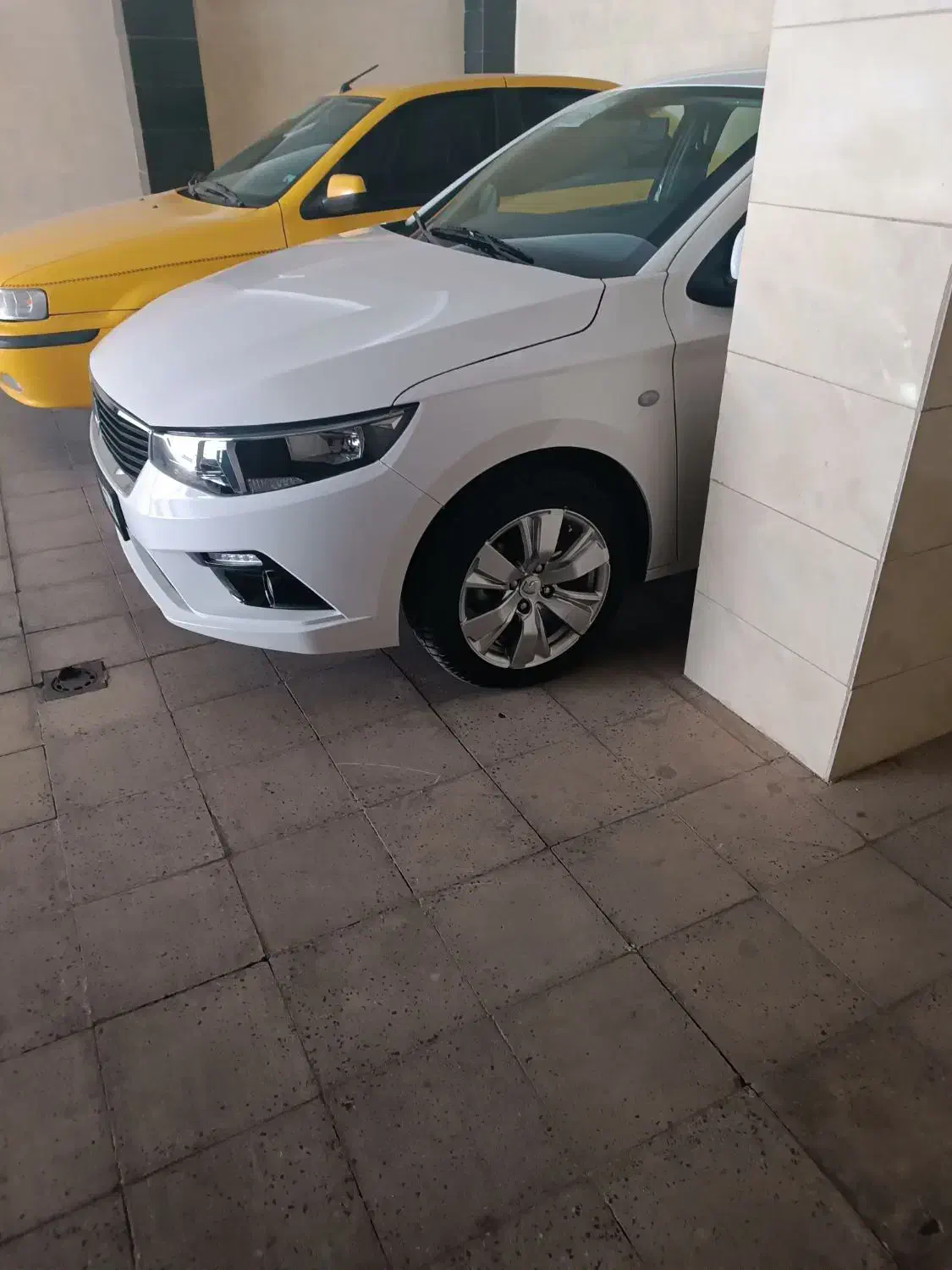 تارا وی 1پلاس 6دنده .سند تک برگ.گارانتی فعال|خودرو سواری و وانت|اندیشه, اندیشه فاز ۱|دیوار