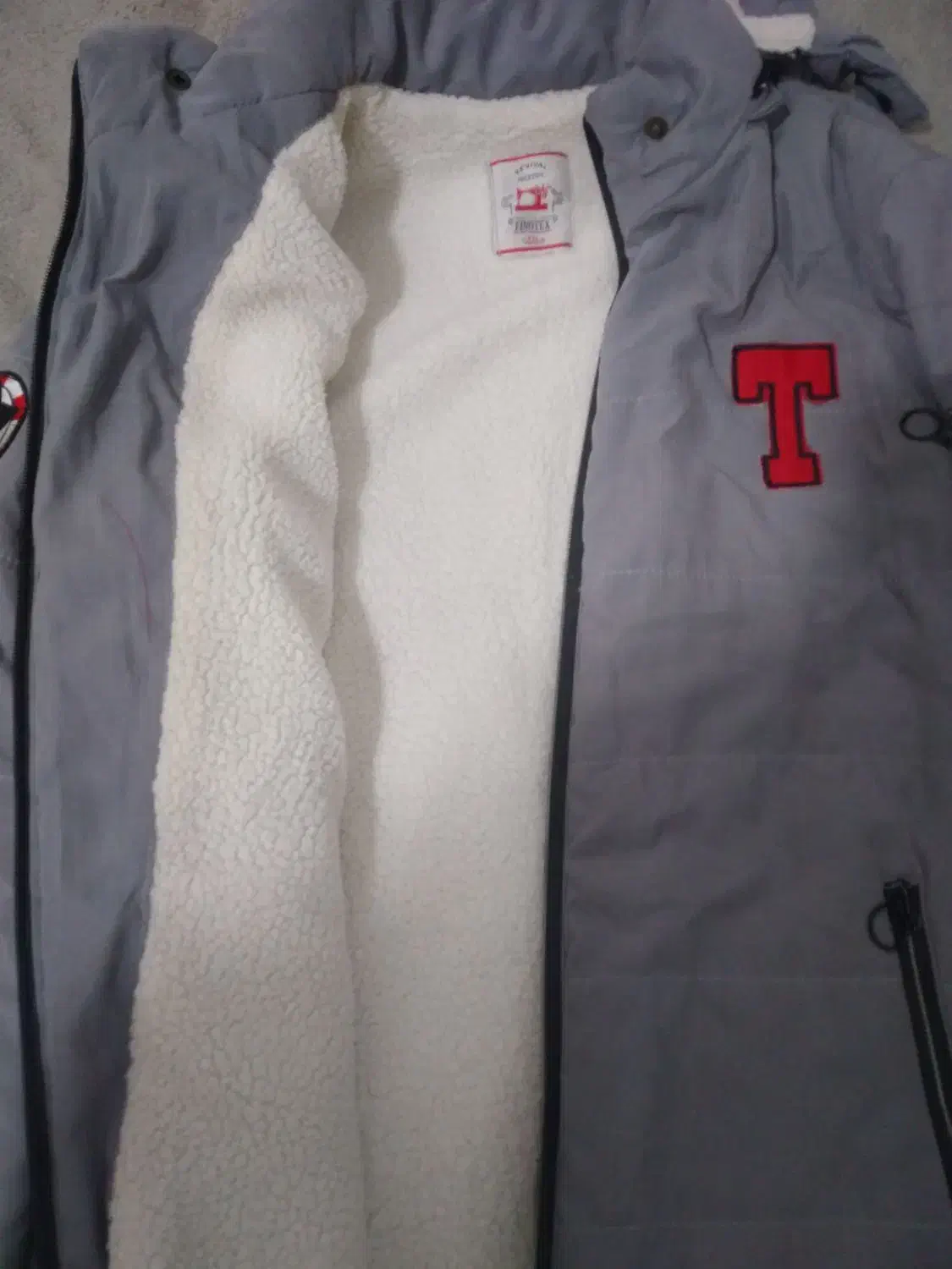 کاپشن پسرانه|لباس|بومهن, |دیوار