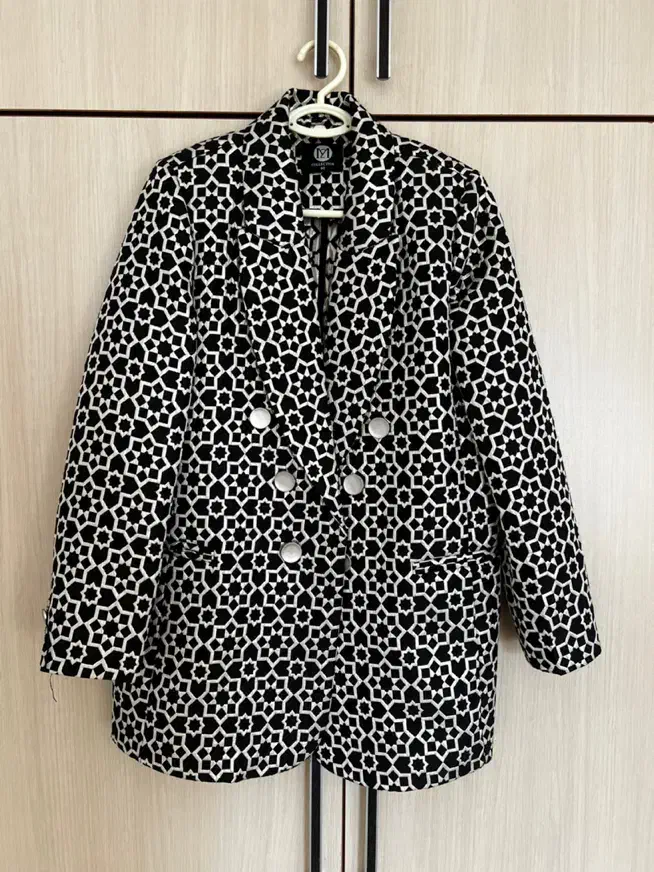 کت مجلسی|لباس|نوشهر, |دیوار