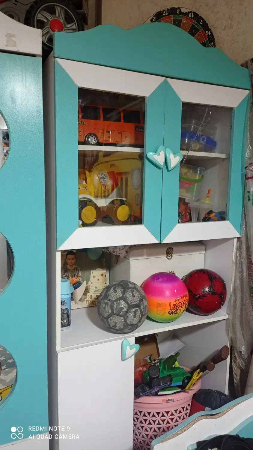 کمد بچه سالم وتمیز|اسباب و اثاث بچه|مشهد, ثامن|دیوار