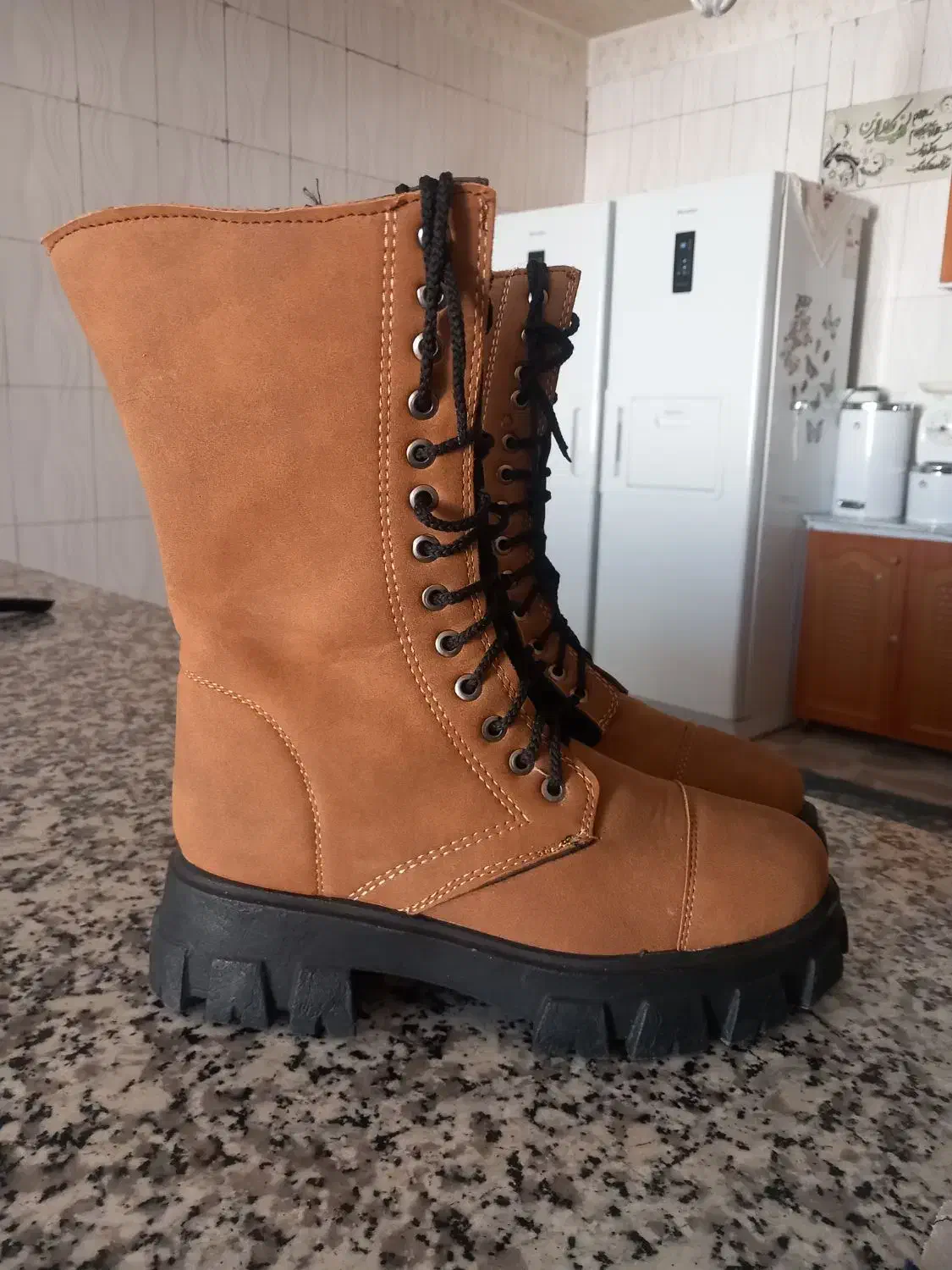 چکمه وکفش|کیف، کفش، کمربند|کوهدشت, |دیوار