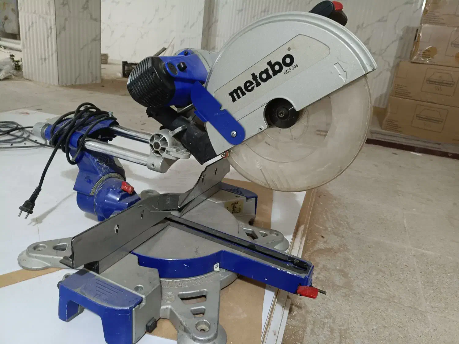 فارسی بر METABO اصل|ابزارآلات|ارومیه, |دیوار