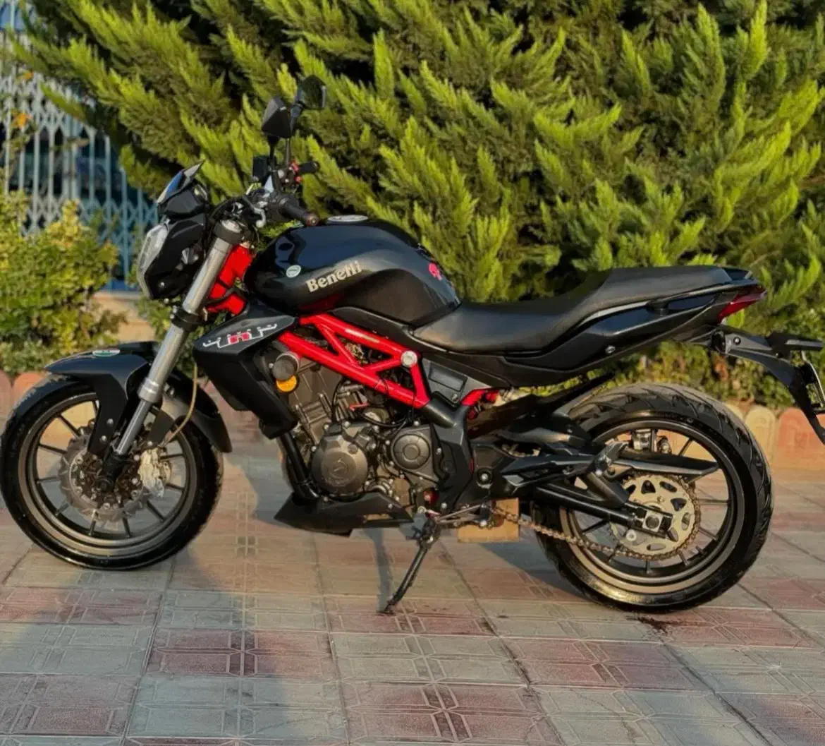 بنلی جفت مدل ۱۳۹۷|موتورسیکلت|ساری, |دیوار