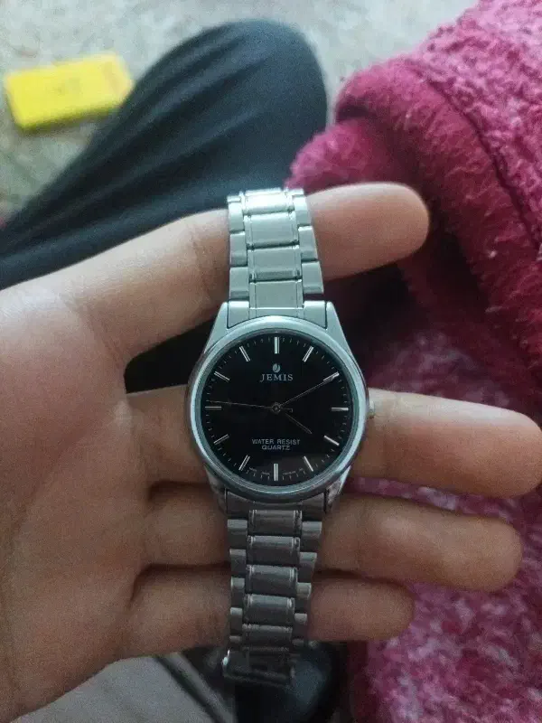 ساعت مچی|ساعت|کرج, عظیمیه|دیوار