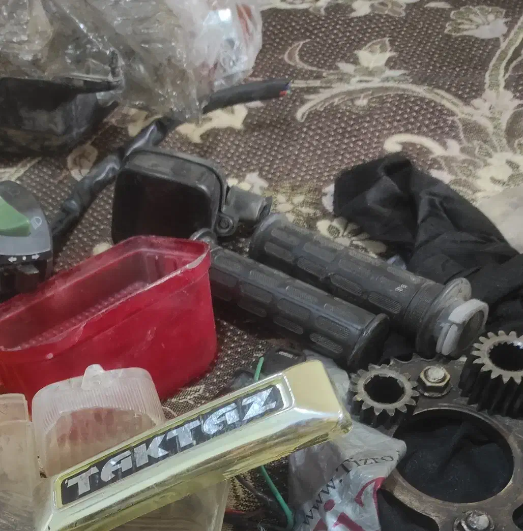 لوازم موتور هوندا|قطعات یدکی و لوازم جانبی|زابل, |دیوار