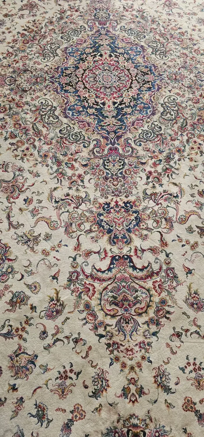 دو عدد فرش ۹ متری جفت گل ابریشم ماشینی طرح دستباف|فرش|تهران, شهرک صدرا|دیوار