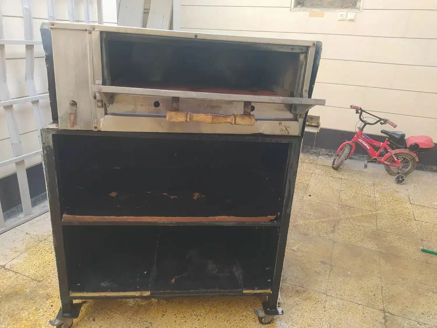 فر پیتزا با قیمت مناسب|کافیشاپ و رستوران|بهبهان, |دیوار