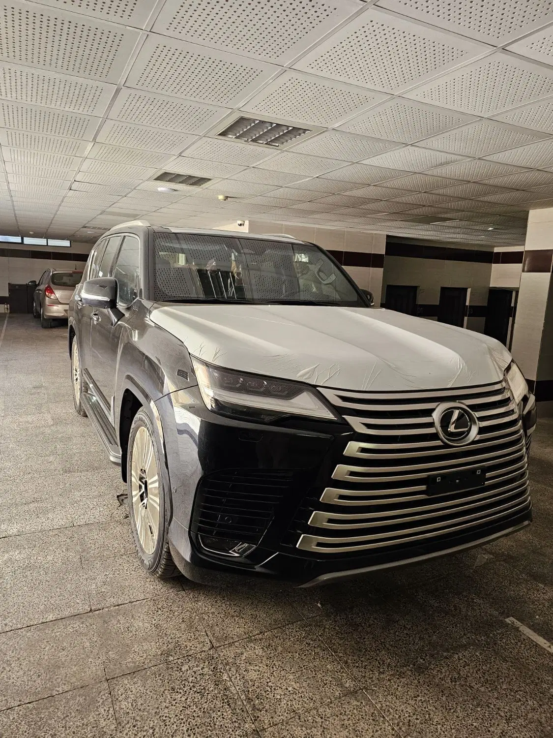 لکسوس LX700 2026|خودرو سواری و وانت|شیراز, فرهنگ شهر|دیوار