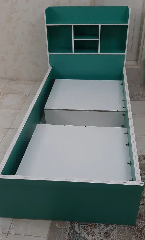 تخت خواب و کمد،ویترین و میز تحریر|تخت و سرویس خواب|رباطکریم, رباطکریم|دیوار