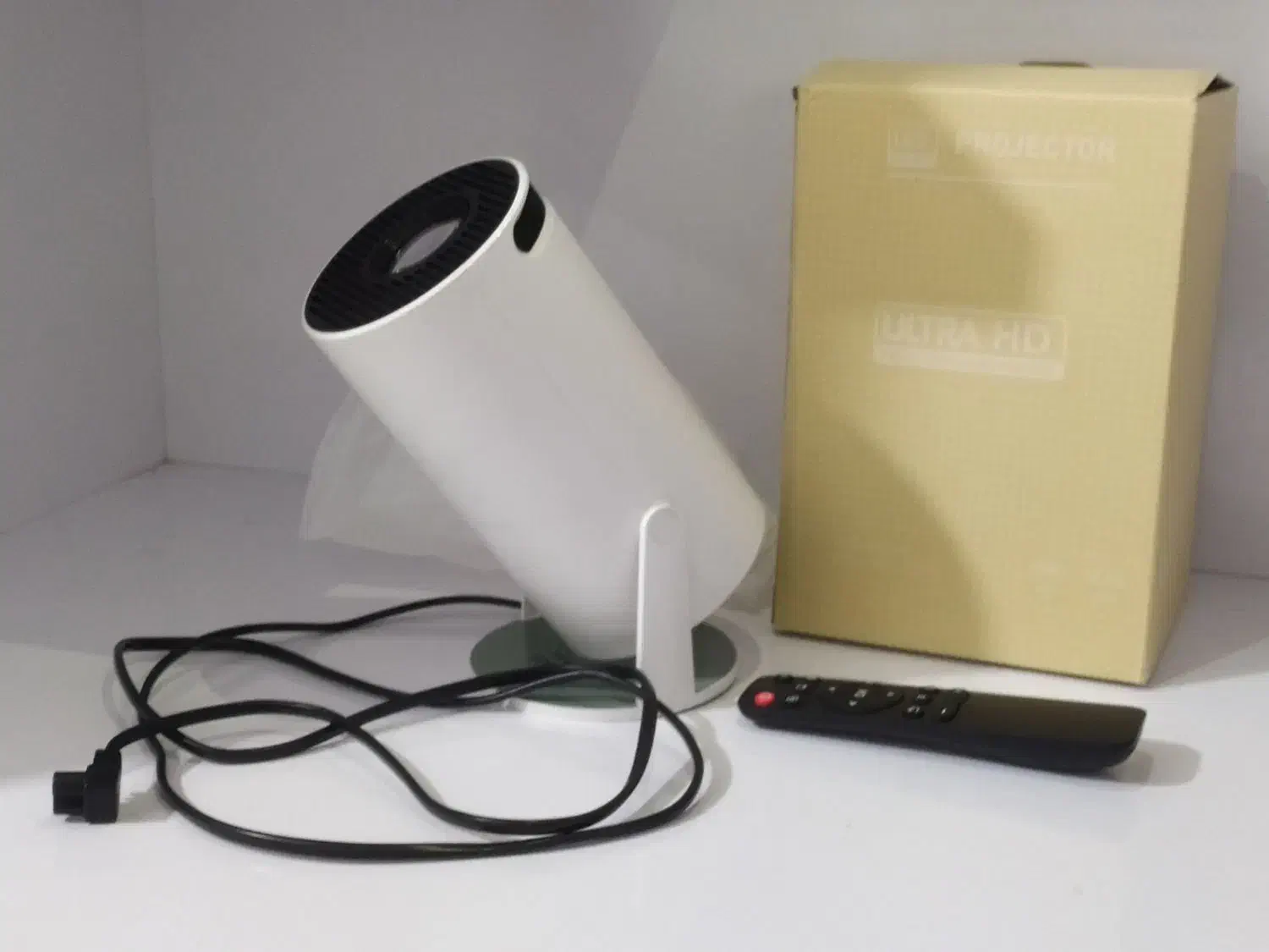 پروژکتور HY300 PRO|تلویزیون و پروژکتور|تبریز, |دیوار