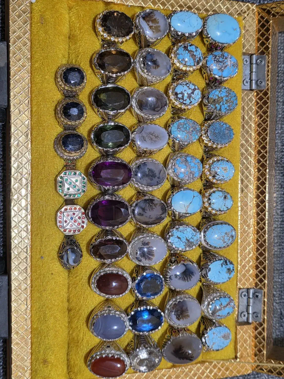 انواع انگشترهای دست ساز|جواهرات|خرمشهر, |دیوار