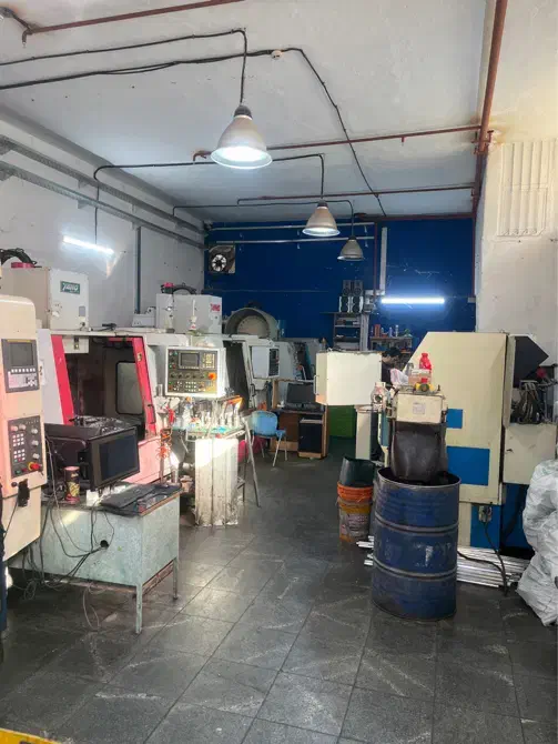 استخدام نیروی ساده و نیمه ماهر در کارگاه CNC|استخدام صنعتی، فنی، مهندسی|تهران, هفده شهریور|دیوار