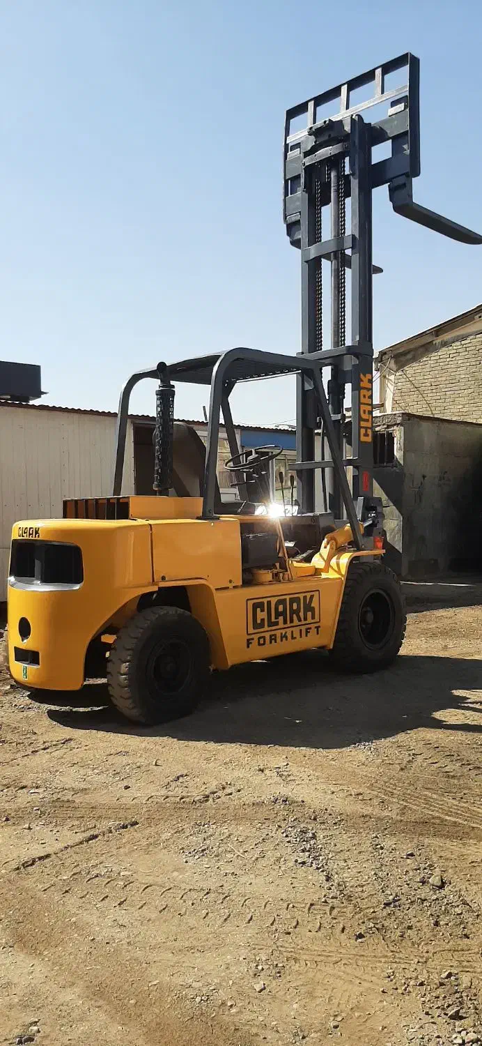 لیفتراک کلارک 4تن دیزل اتومات|خودرو سنگین|تهران, شهید رجایی|دیوار