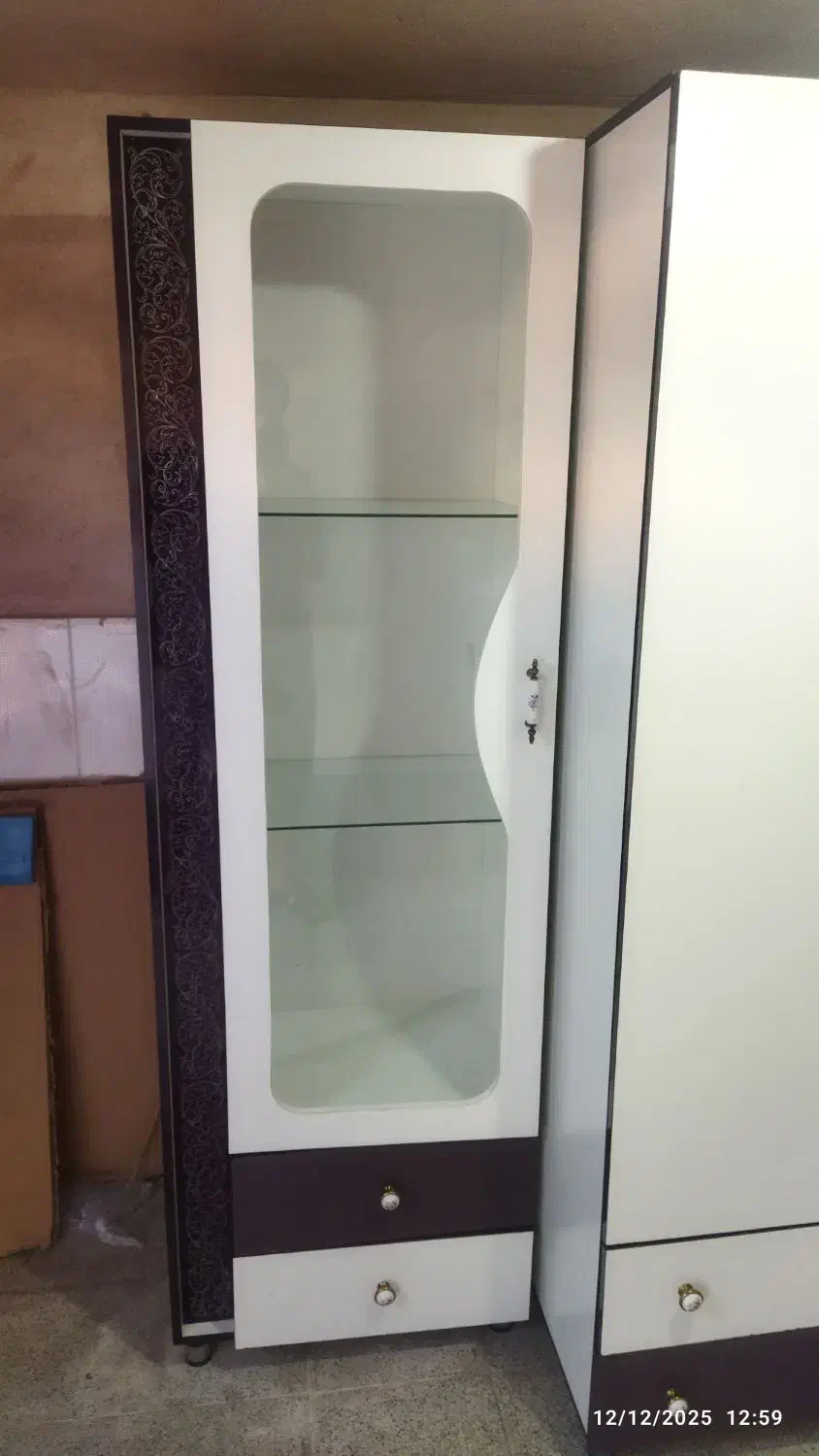 کمد رختخواب و لباس و ویترین مخصوص اتاق کودک|اسباب و اثاث بچه|فولادشهر, B2|دیوار