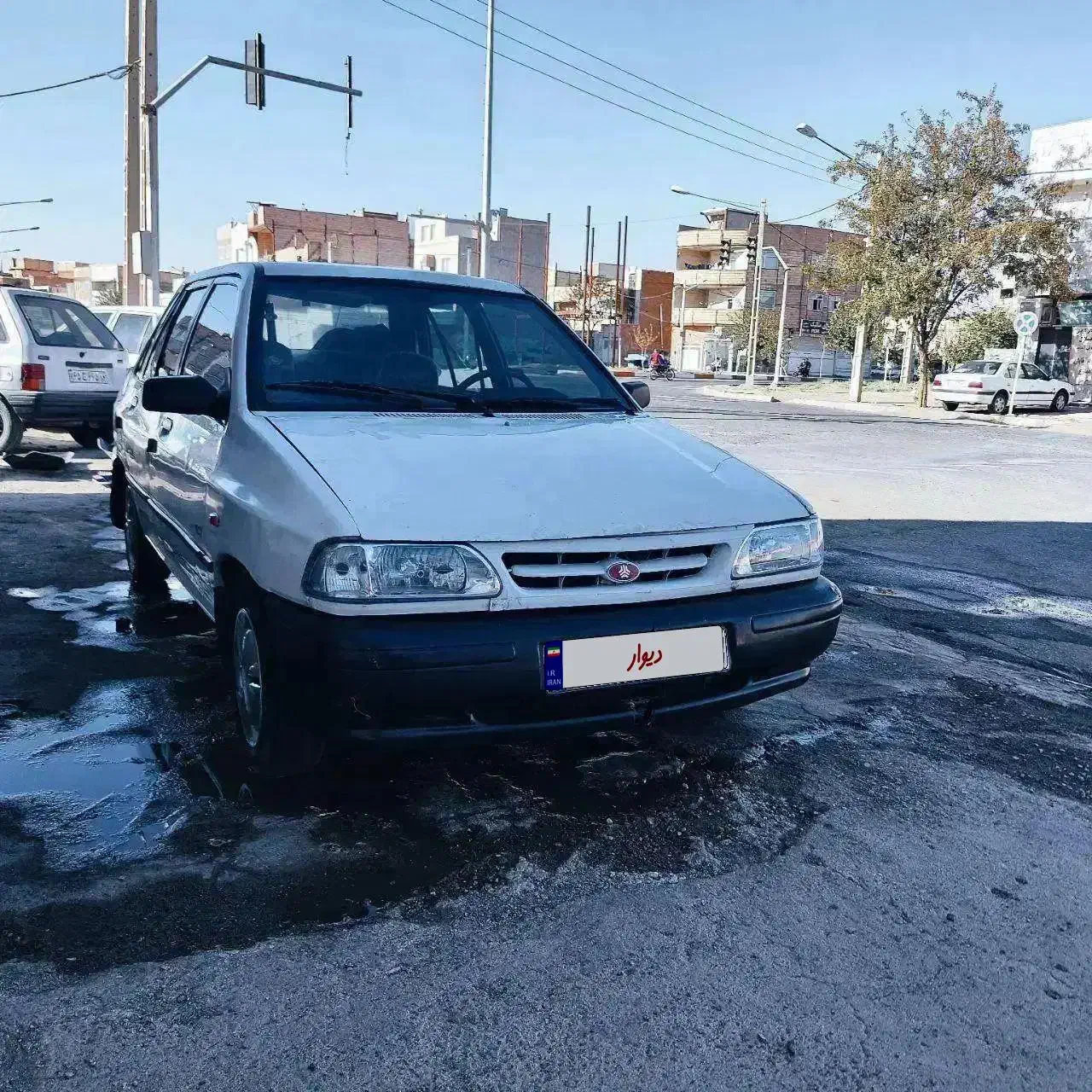 پرایدسفید مدل ۸۲|خودرو سواری و وانت|سبزوار, کهنه آب|دیوار