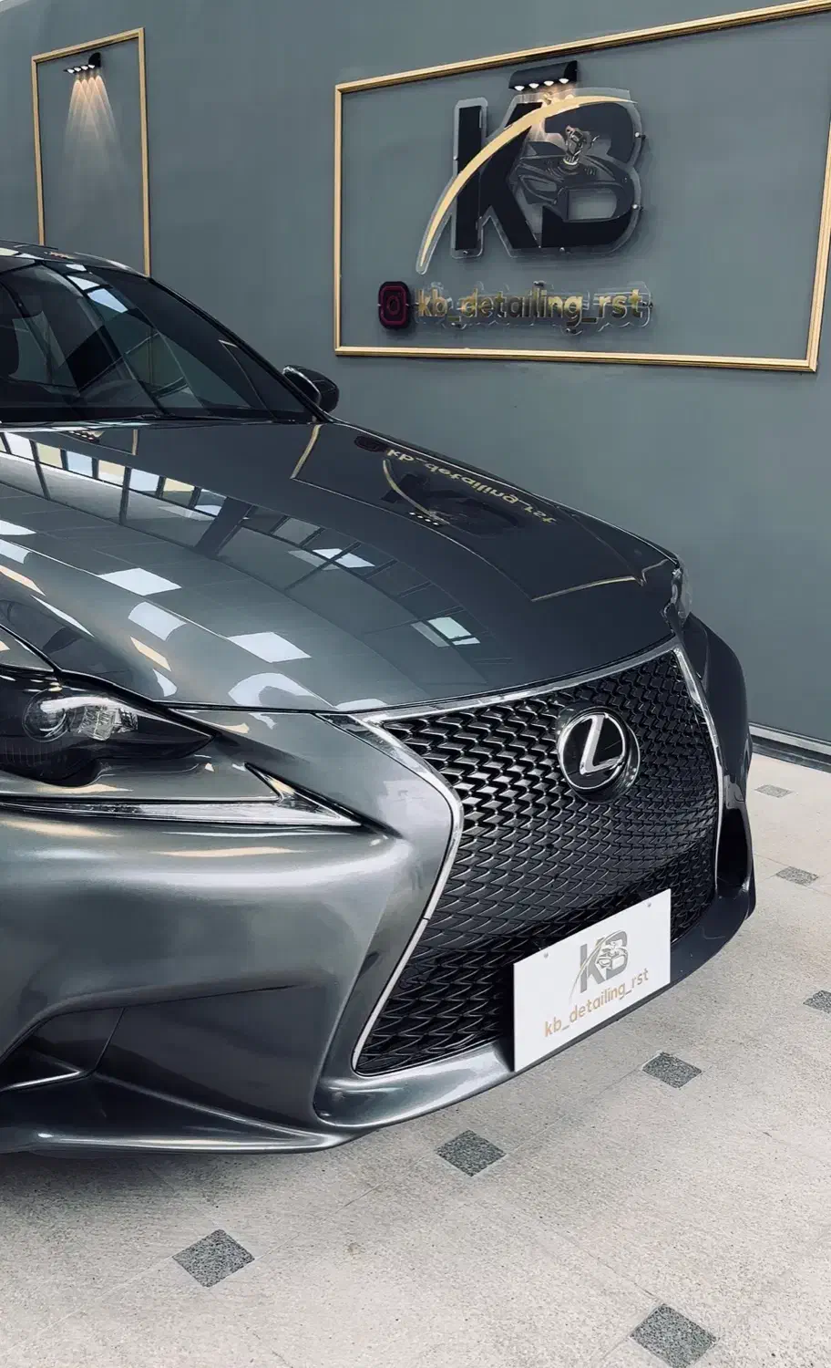 سرامیک پولیش صفرشویی نقاشی خودرو|خدمات موتور و ماشین|رشت, تازه آباد|دیوار