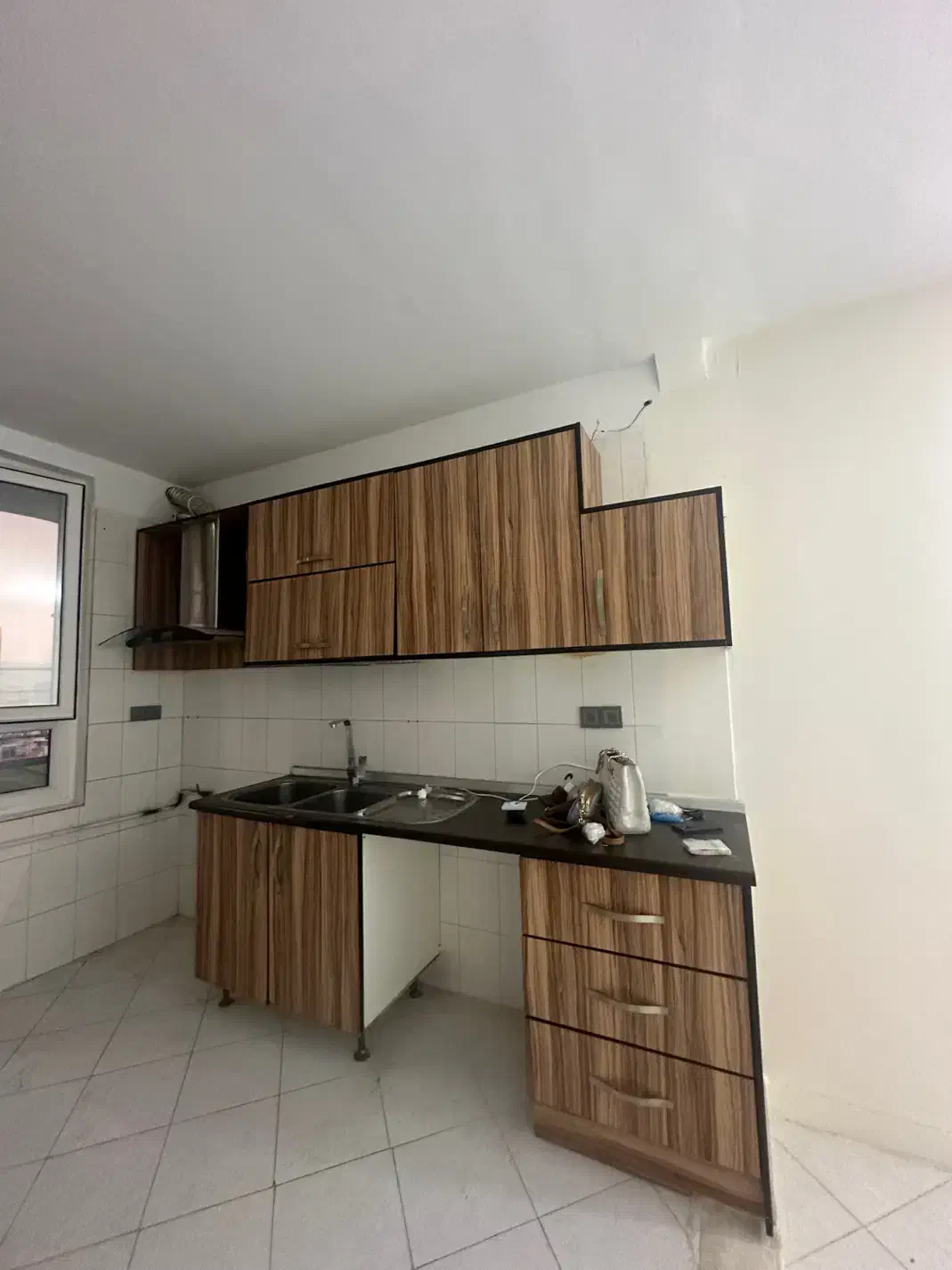 کابیت اشپزخانه|مصالح و تجهیزات ساختمان|رودهن, |دیوار