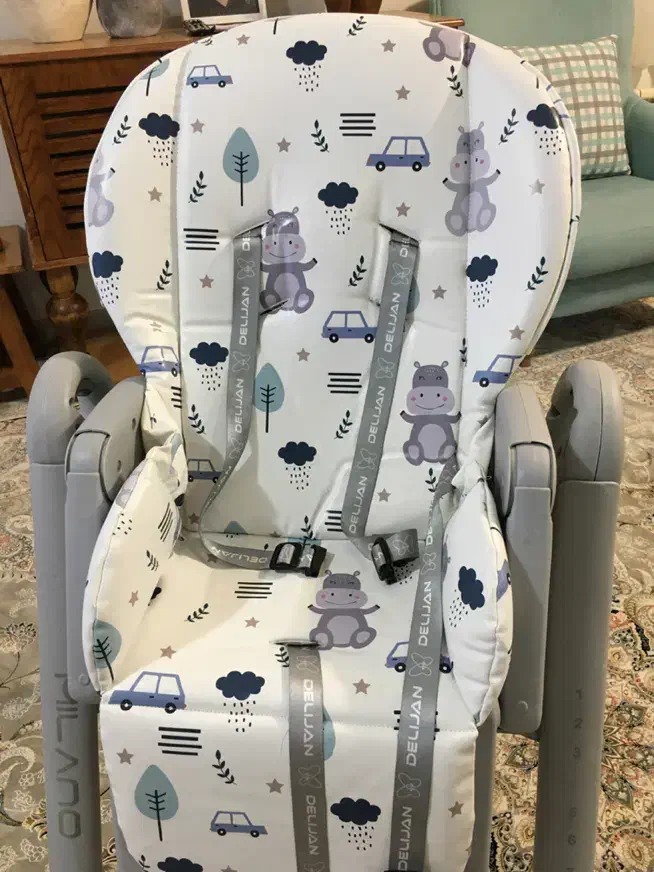 صندلی غذا کودک|تخت و صندلی بچه|رشت, سعدی (تختی)|دیوار