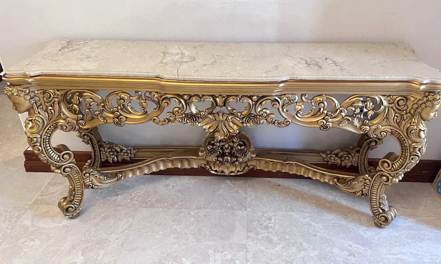 کنسول چوبی با سنگ|بوفه، ویترین، کنسول|تهران, جماران (نیاوران)|دیوار