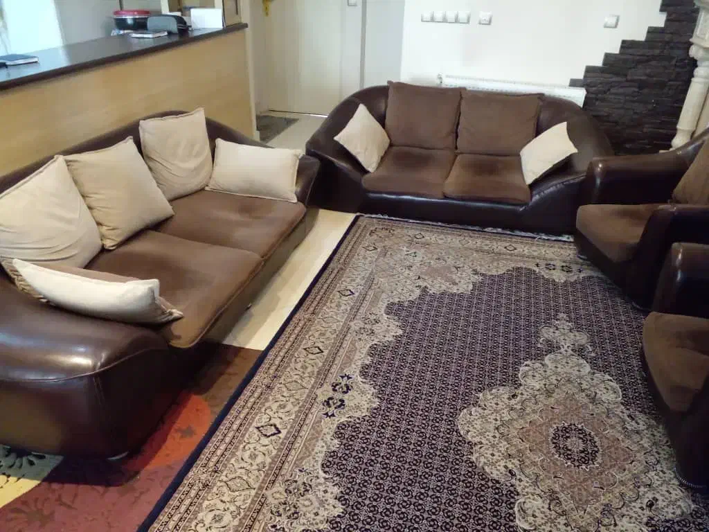 مبل هفت نفره راحتی|مبلمان خانگی و میز عسلی|کرج, شهرک جهان‌نما|دیوار