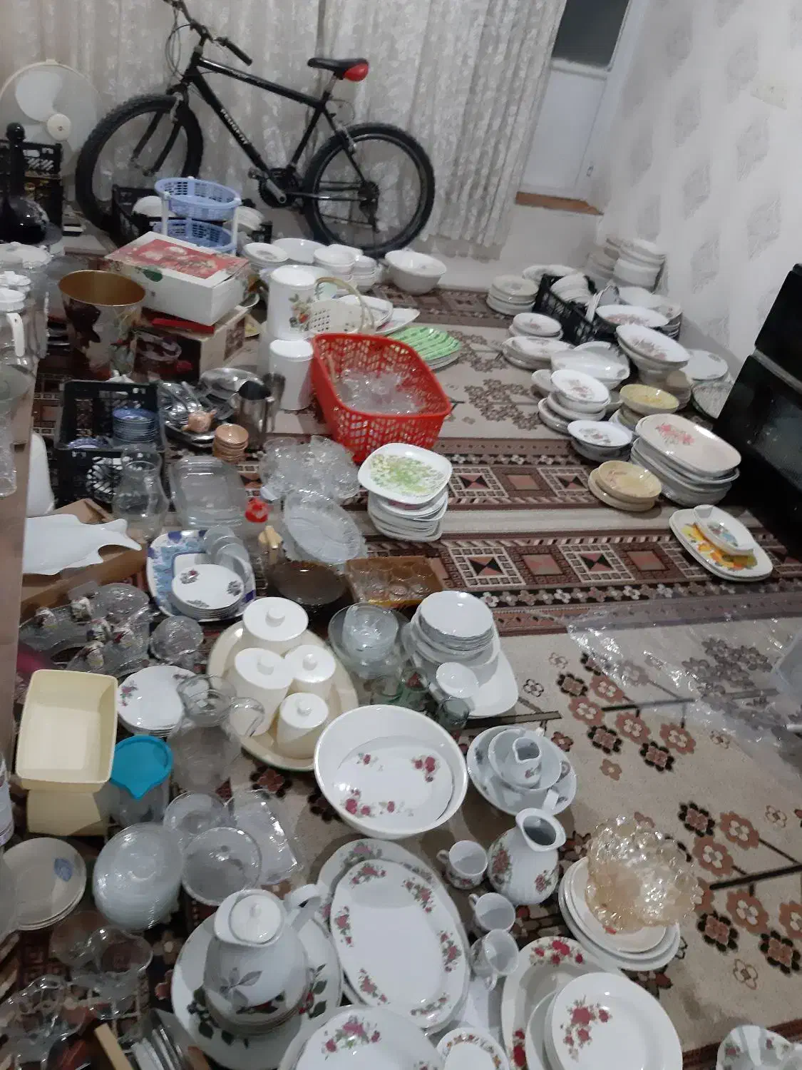 ظروف جهت کسری|ظروف سرو و پذیرایی|اراک, |دیوار