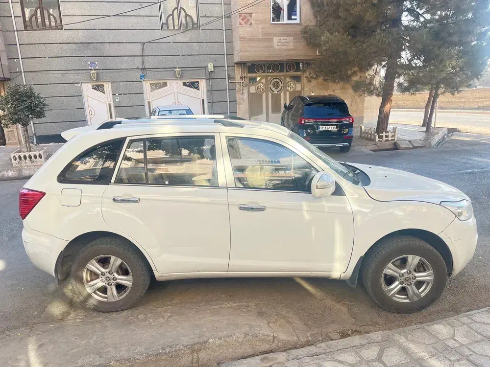 ماشین لیفانایکس۶۰ مدل ۹۴ رنگ سفید|خودرو سواری و وانت|آبیک, |دیوار