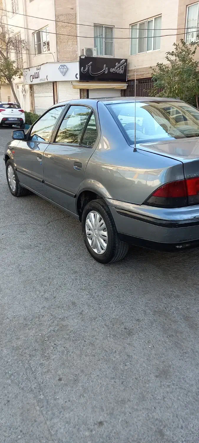 سمند مدل آخر ۱۳۸۴ خاکستری کم کارکرد خانگی|خودرو سواری و وانت|تهران, گلستان (شهرک راه آهن)|دیوار