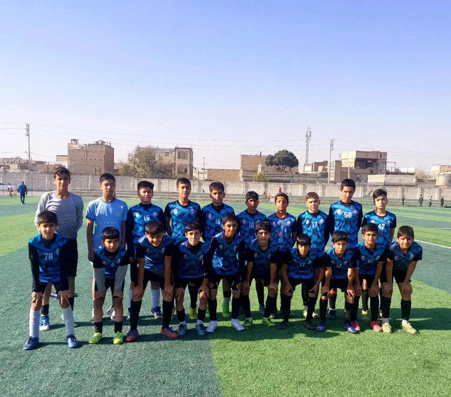 مدرسه فوتبال و آموزش فوتبال|خدمات آموزشی|مشهد, کارمندان دوم|دیوار