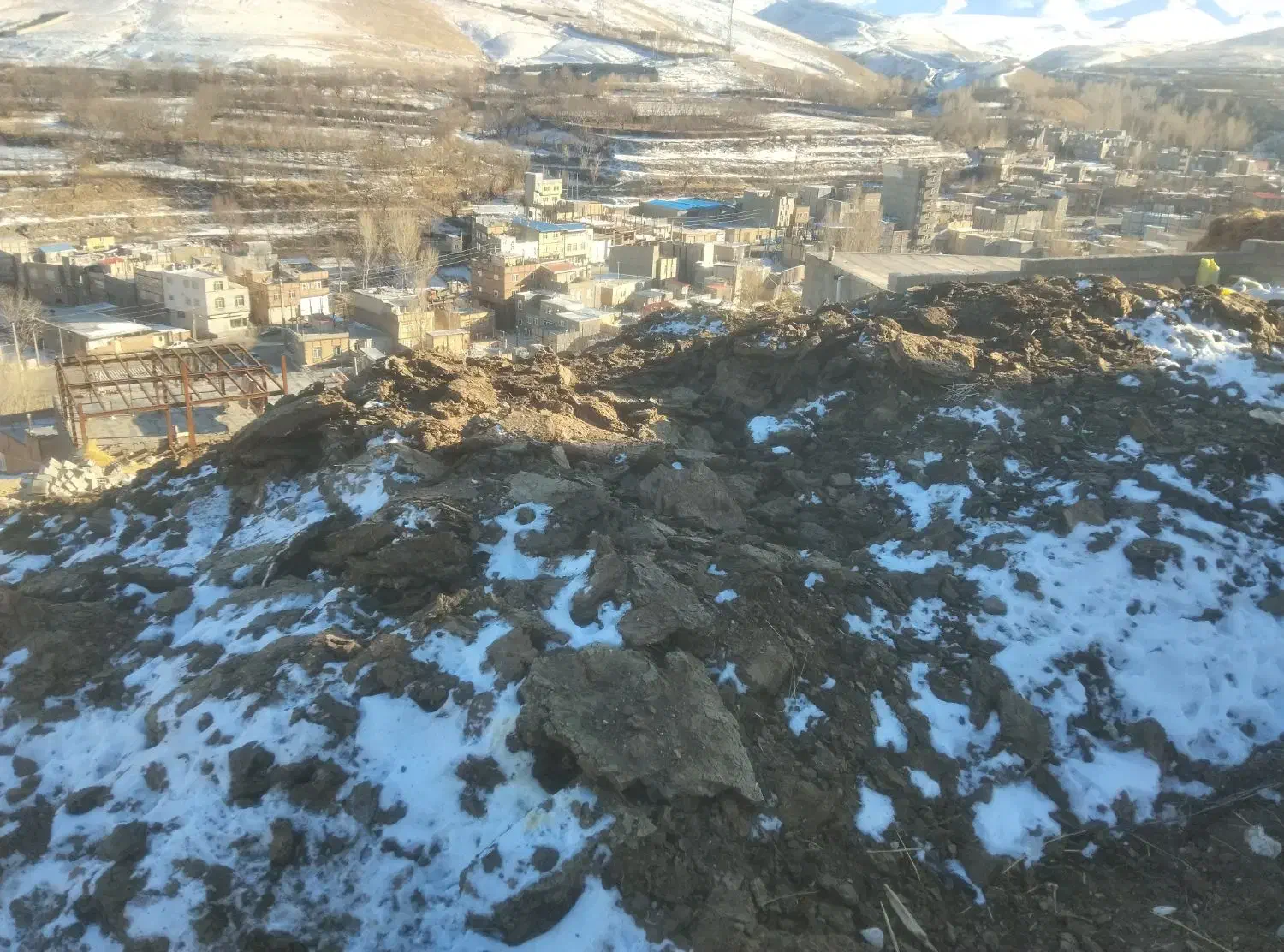 کود حیوانی|خدمات باغبانی و درختکاری|باسمنج, |دیوار